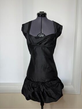 Black Cap-Sleeve Mini Dress with Gathered Hem